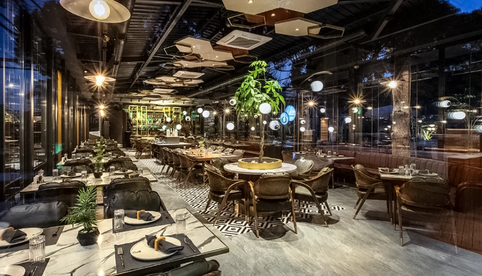 هتل یونیک لایف استایل کوش آداسی